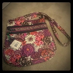 Vera Bradley Triple Zip Hipster in Rosewood
